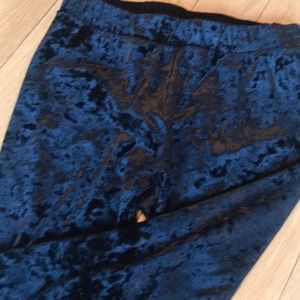 Velour / velvet leggings